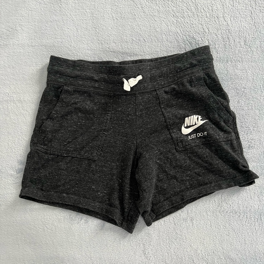 Nike Lounge/Workout Shorts (Grey)